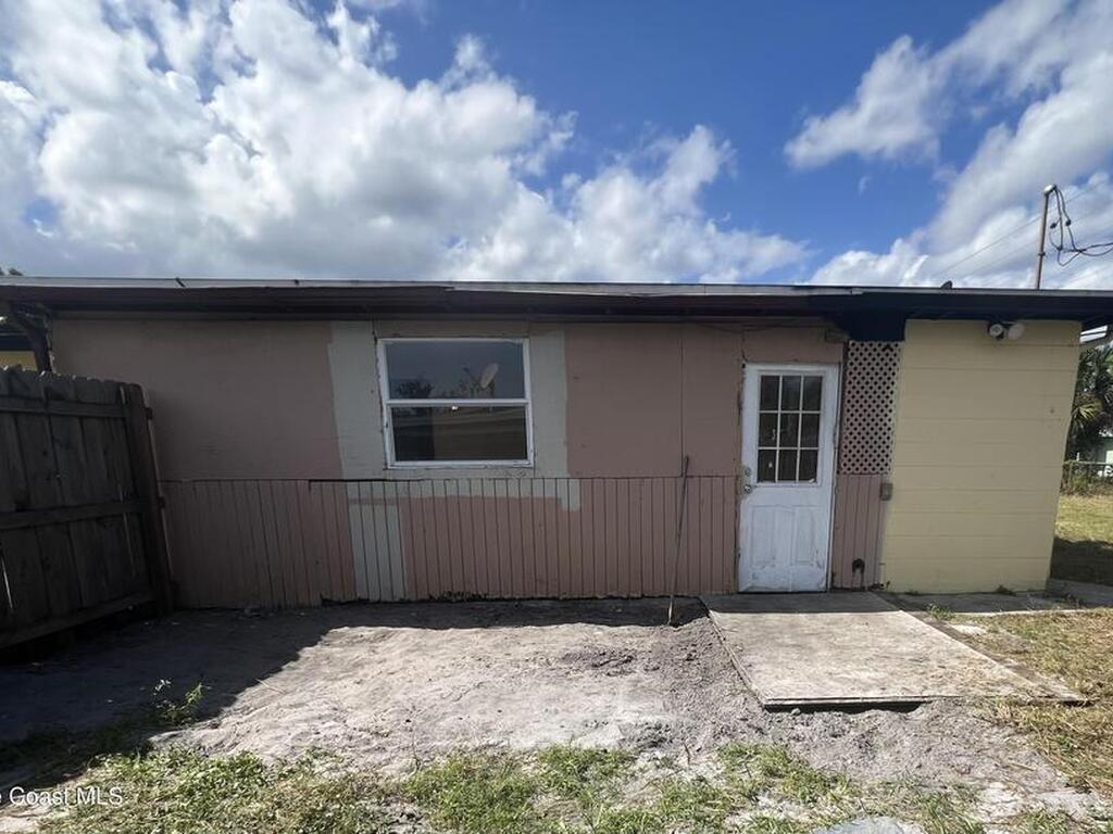 2856 Tropic Rd, Melbourne, FL 32935