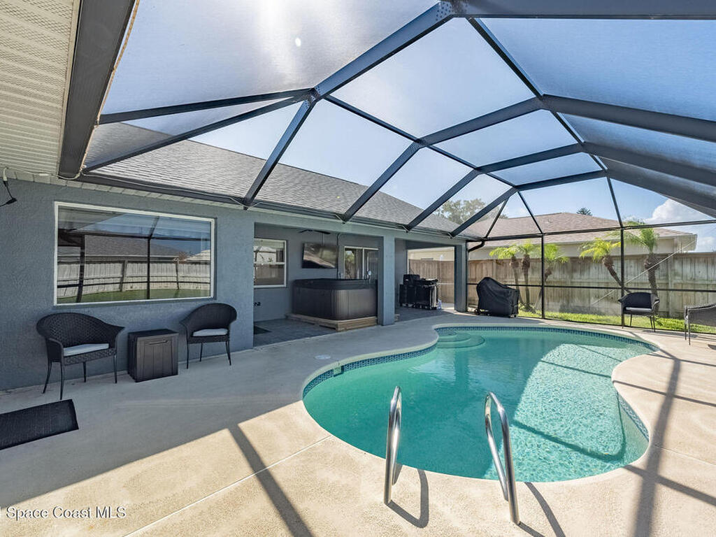 3616 Long Leaf Drive, Melbourne, FL 32940