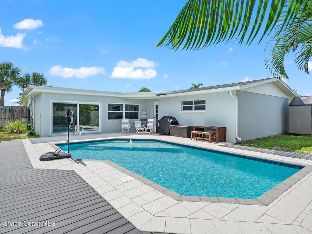 730 Rosada Street, Satellite Beach, FL 32937