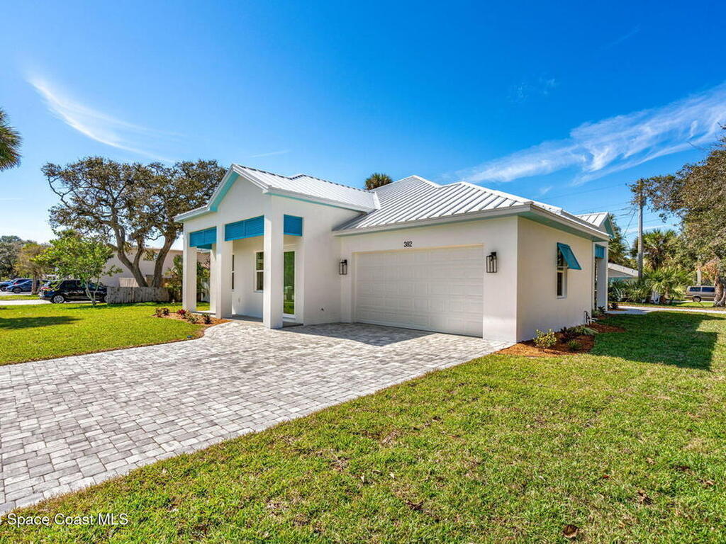 382 Woodland Avenue, Cocoa Beach, FL 32931