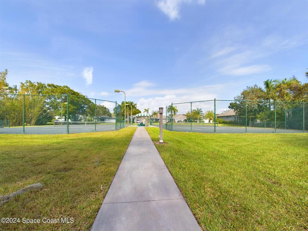 1880 Hawthorne, Vero Beach, FL 32962