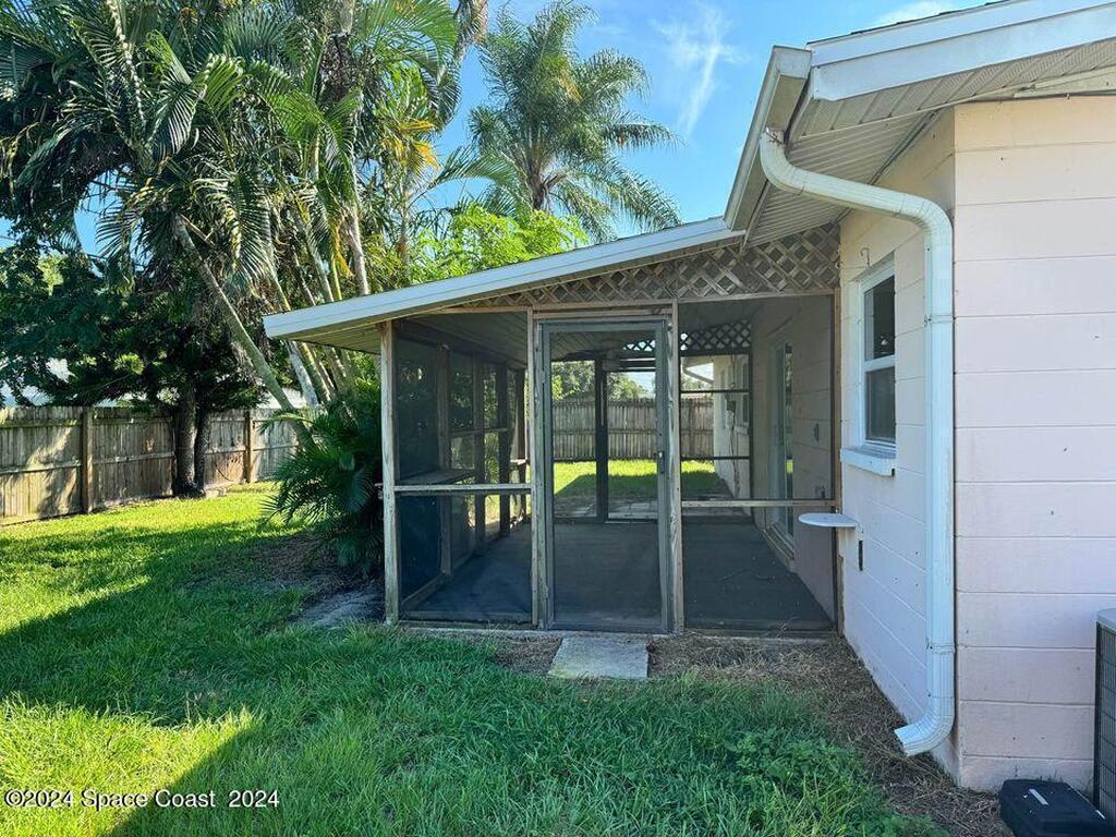 118 1st Street, Merritt Island, FL 32953