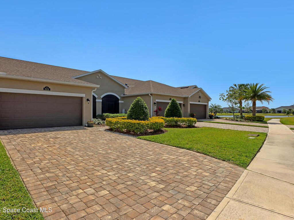 8174 Loren Cove Drive, Melbourne, FL 32940