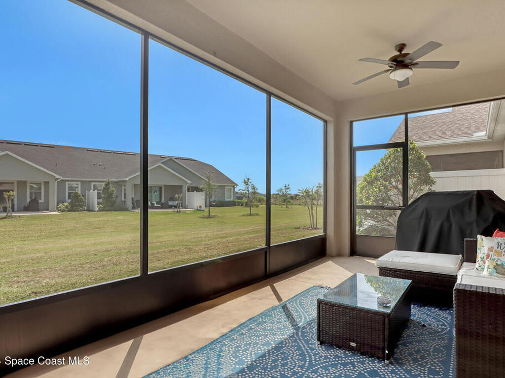 8174 Loren Cove Drive, Melbourne, FL 32940