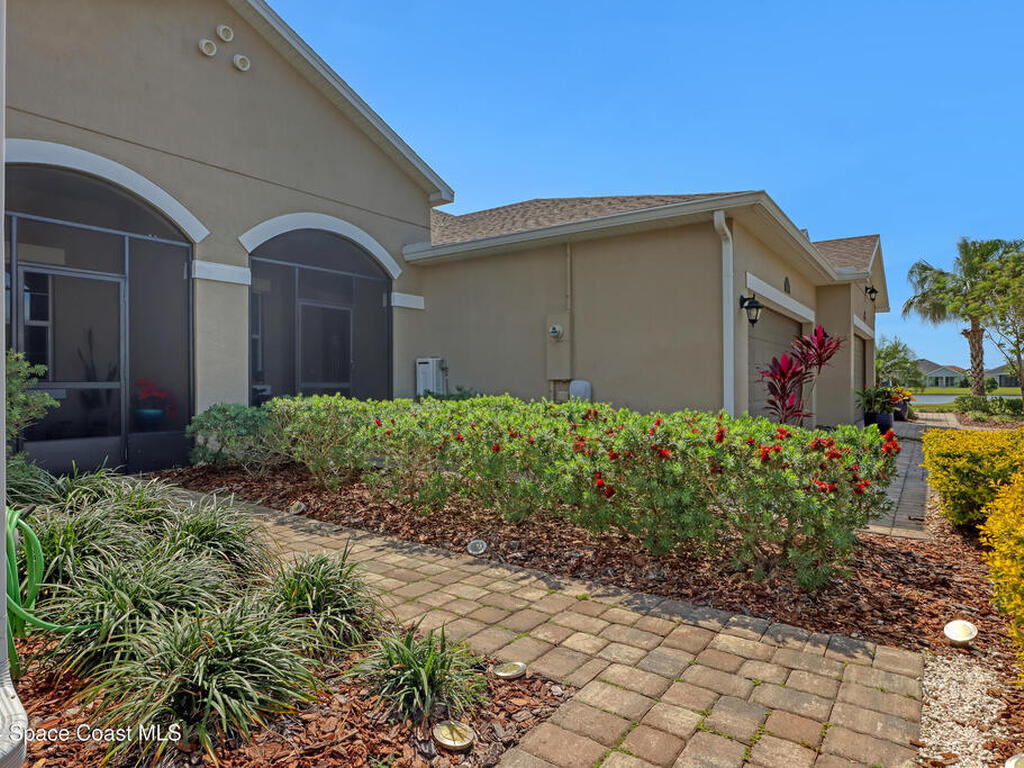 8174 Loren Cove Drive, Melbourne, FL 32940