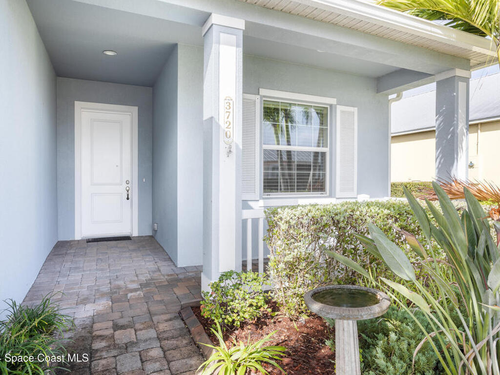 3720 Alamanda Key Drive, Melbourne, FL 32901