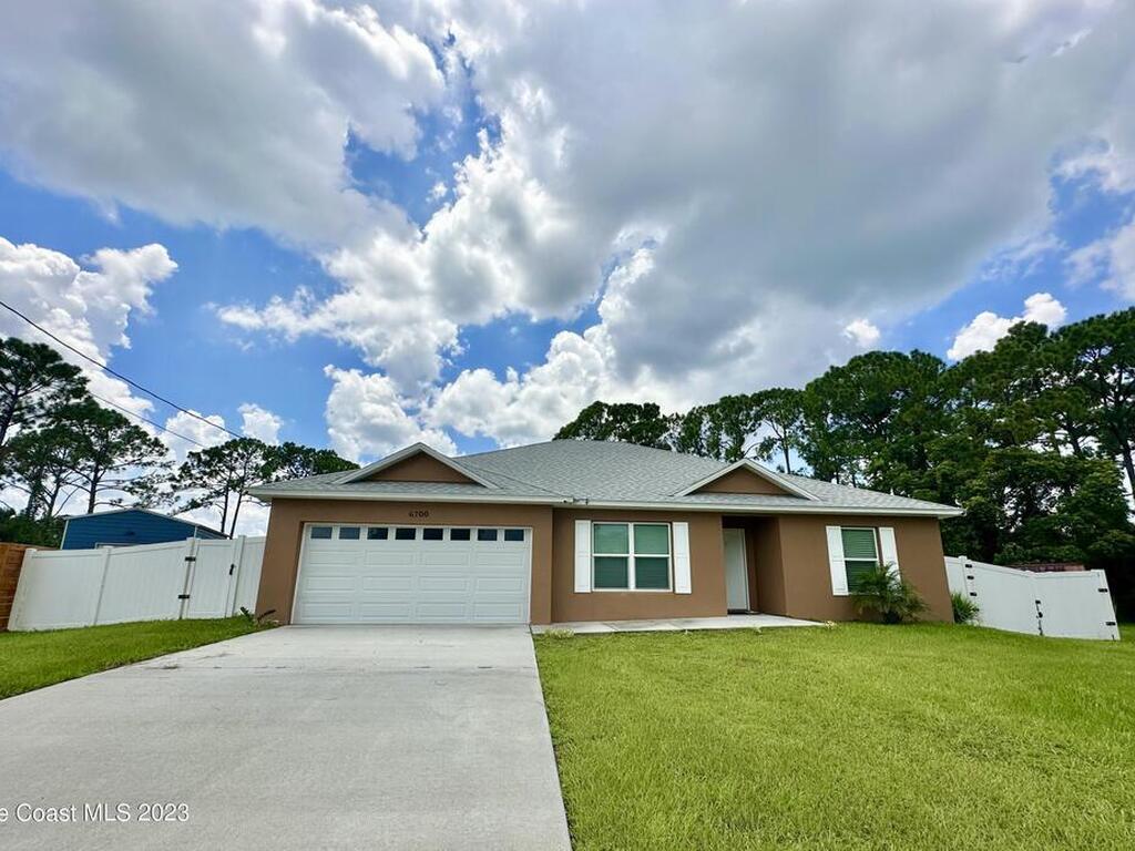 6700 Anecia Avenue, Cocoa, FL 32927