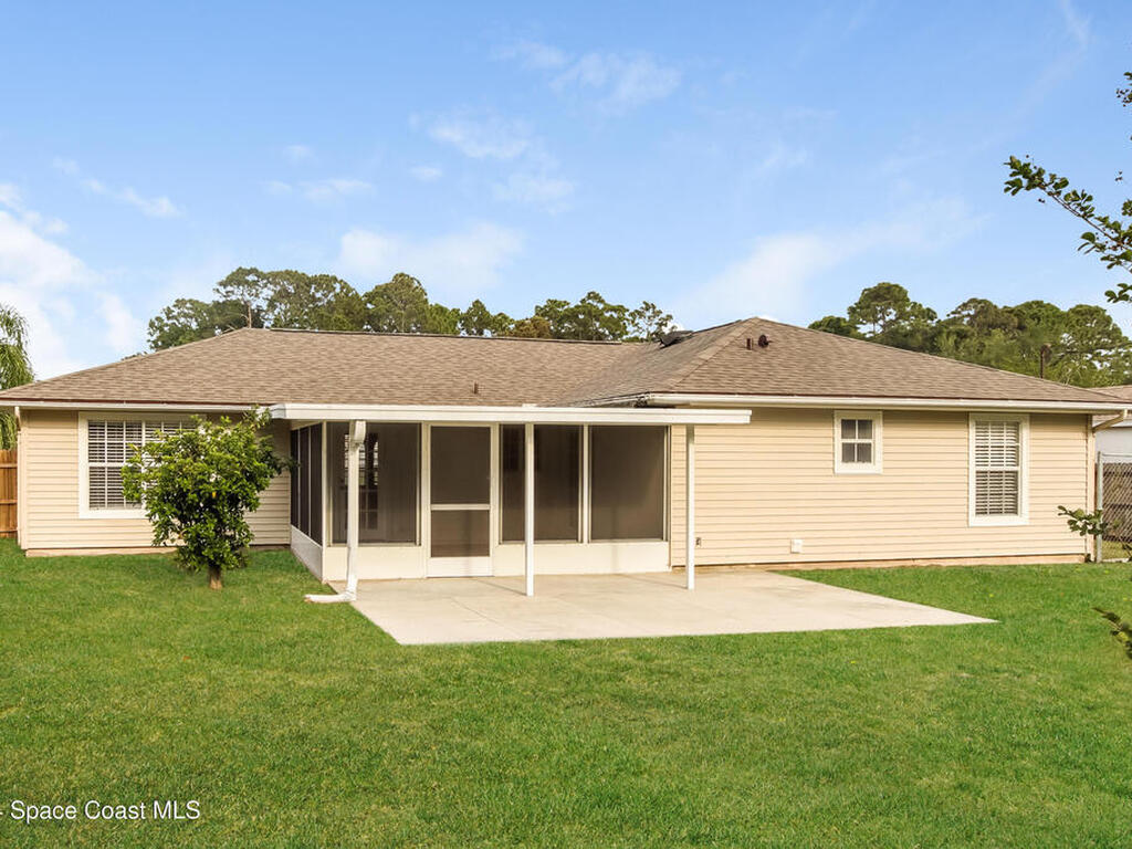 274 Gordon Road, Palm Bay, FL 32907