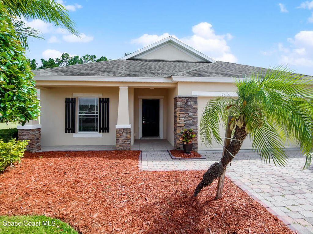 236 Abernathy Circle, Palm Bay, FL 32909