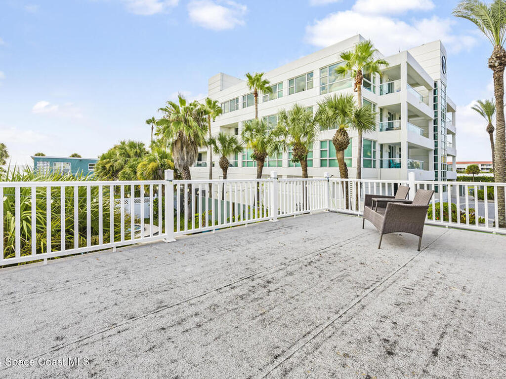 3524 S Atlantic Avenue, Cocoa Beach, FL 32931