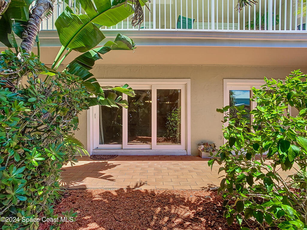 105 E La Costa, Melbourne Beach, FL 32951