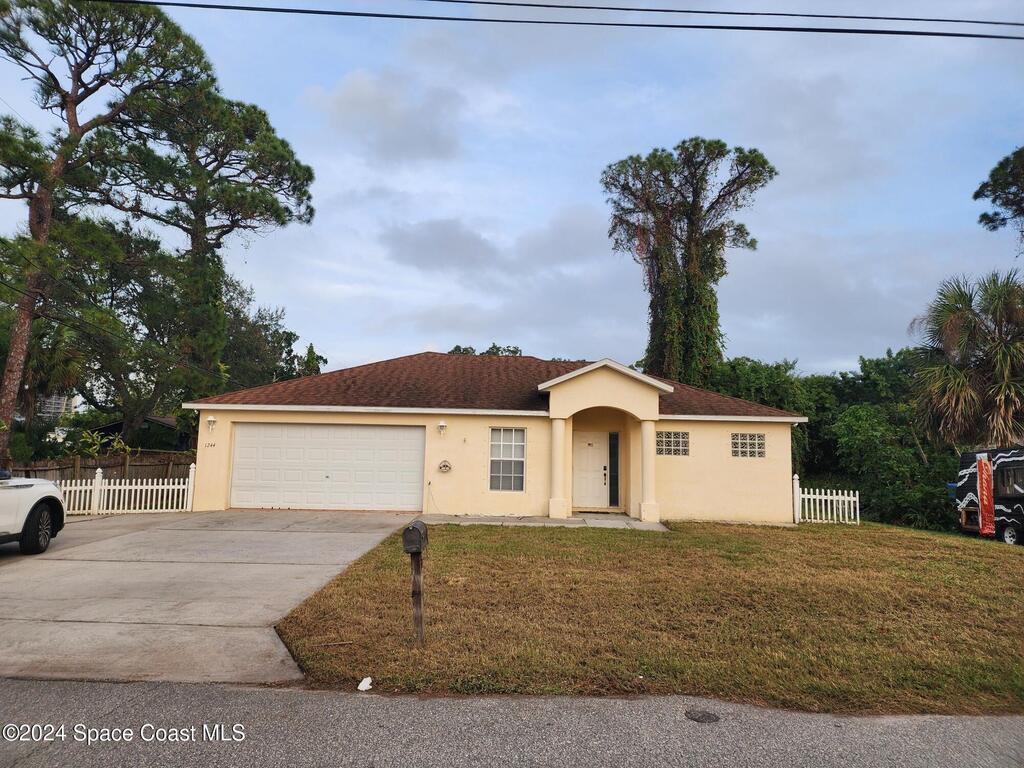 1244 Lynne Drive, Merritt Island, FL 32952