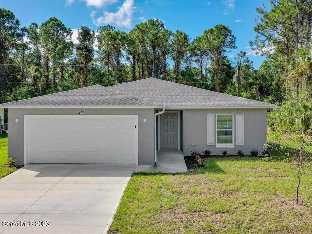 462 Ganley Street, Palm Bay, FL 32908