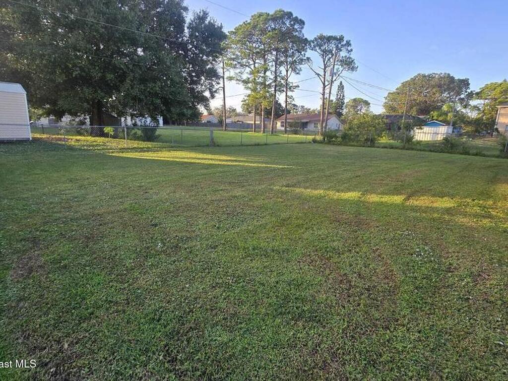 1052 Heath Avenue, Palm Bay, FL 32907