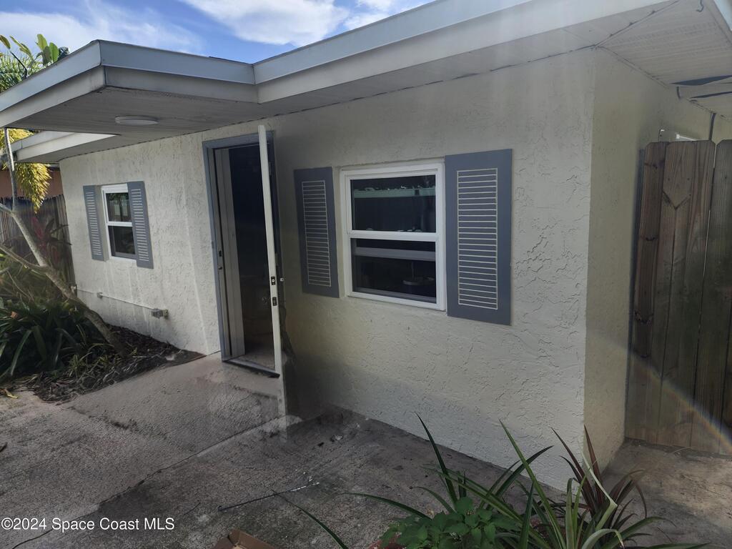 195 West Court, Melbourne, FL 32904