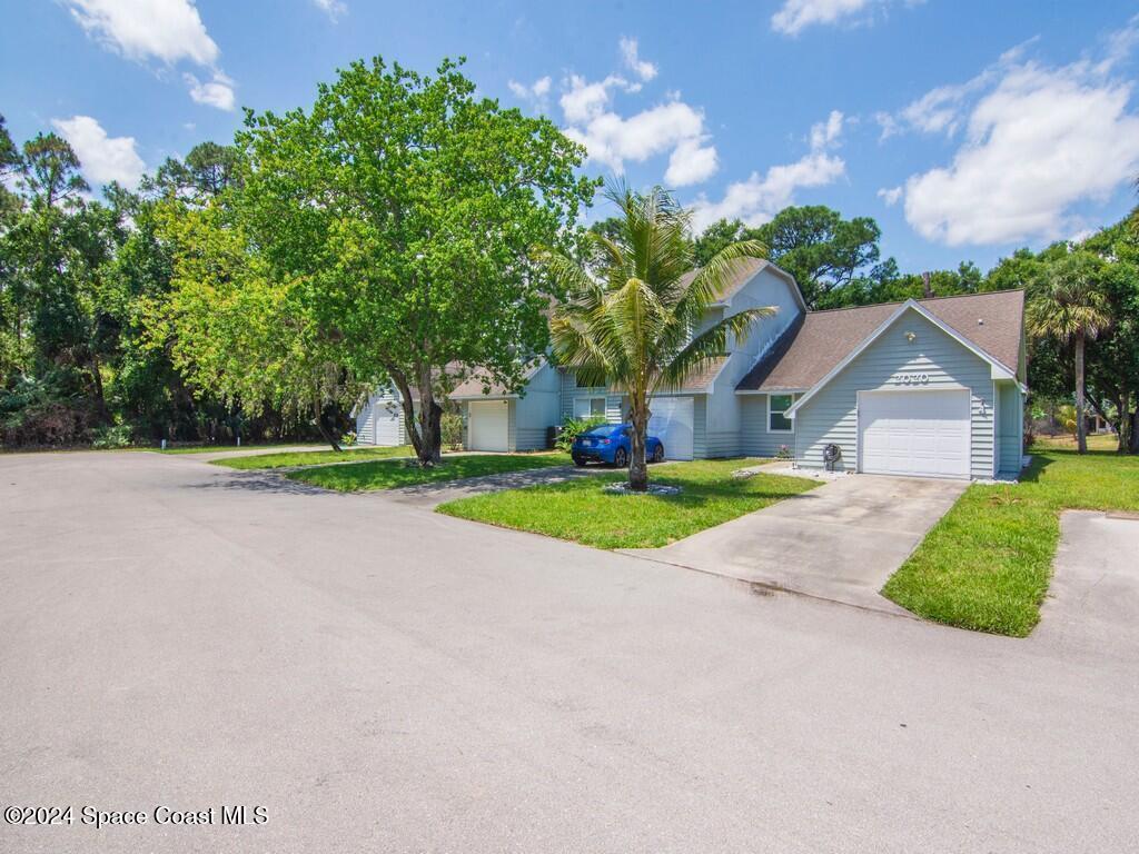 2020 Vero South Circle, Vero Beach, FL 32962