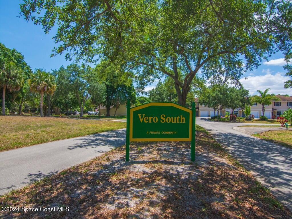 2020 Vero South Circle, Vero Beach, FL 32962