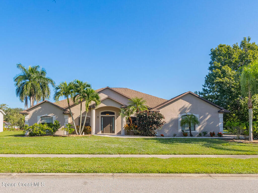 195 Northgrove Drive, Merritt Island, FL 32953