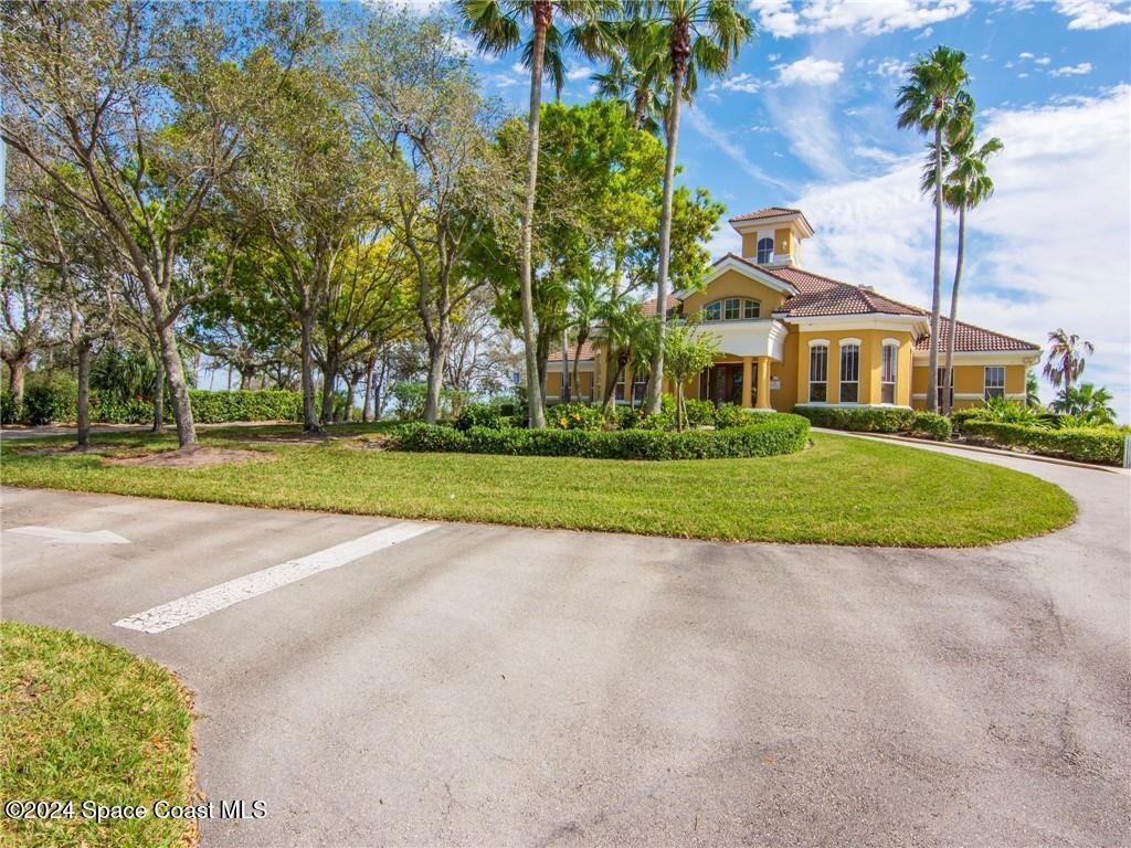 5050 Fairways Circle, Vero Beach, FL 32967