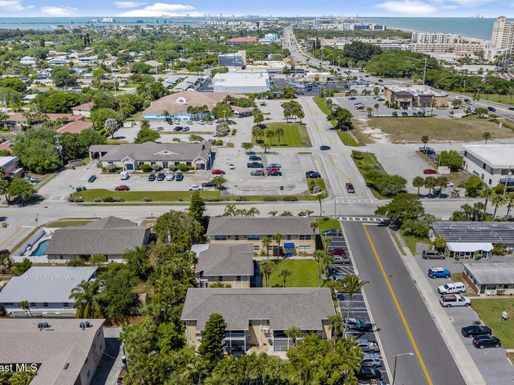 380 N Brevard Avenue, Cocoa Beach, FL 32931