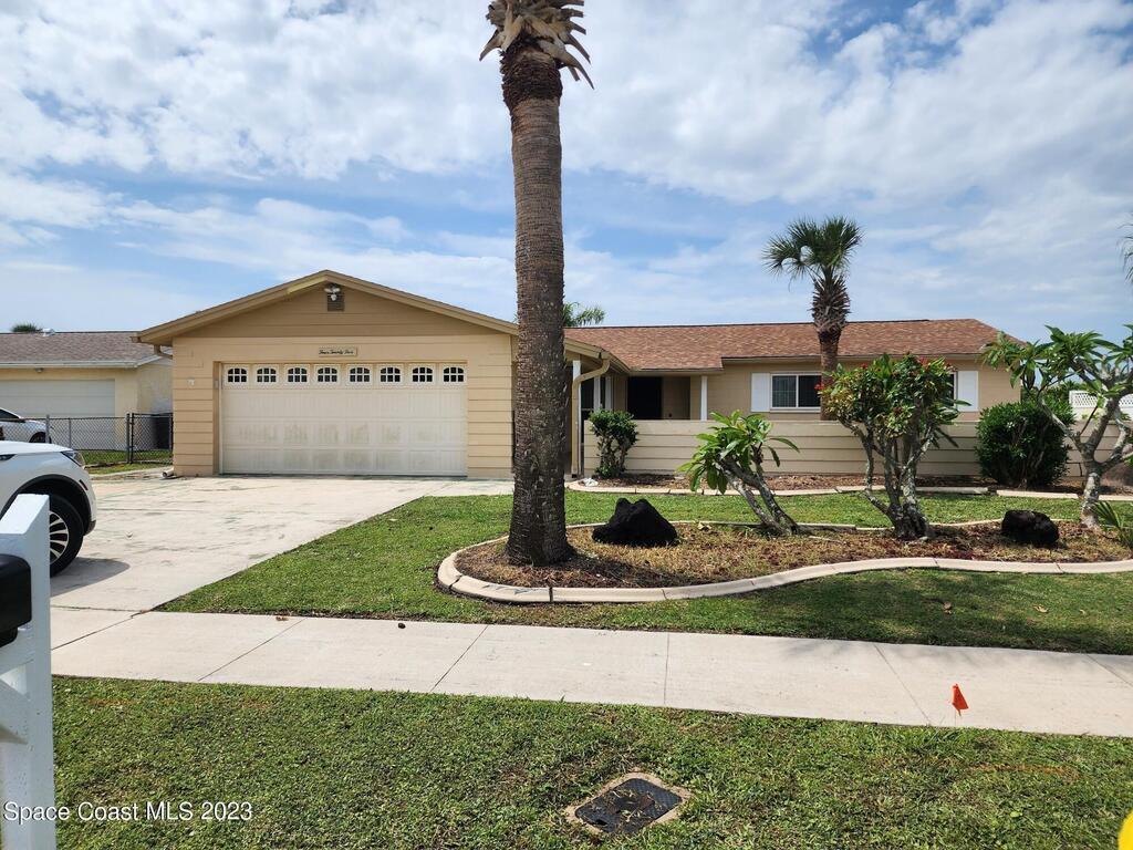 425 Sundoro Court, Merritt Island, FL 32953