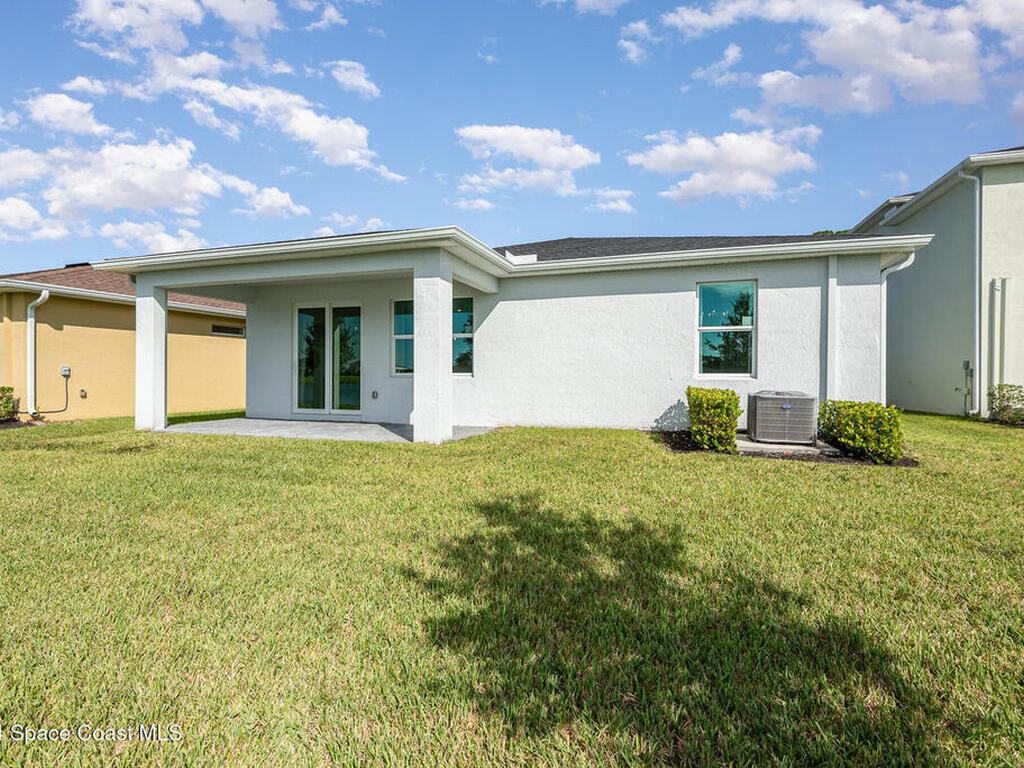 771 Veridian Circle, Palm Bay, FL 32907