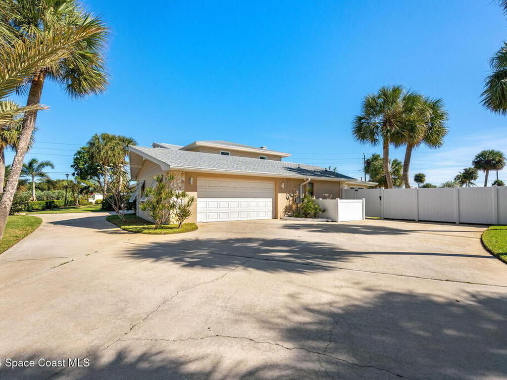 2235 Sea Horse Drive, Melbourne Beach, FL 32951