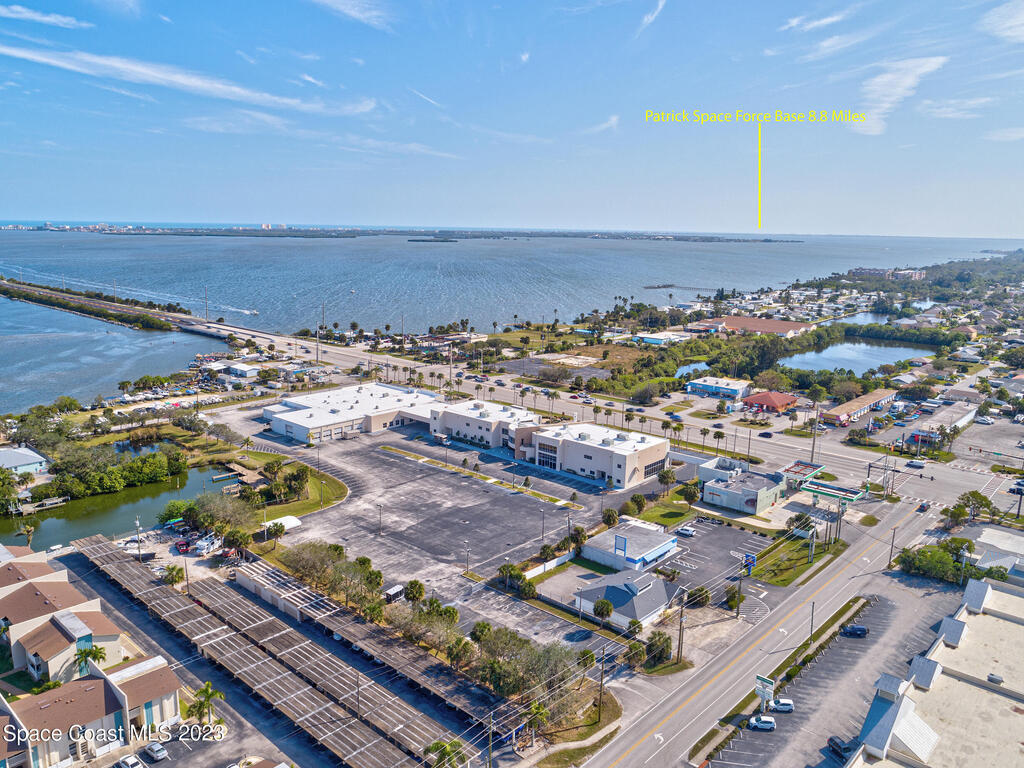 1850 E Merritt Island Causeway, Merritt Island, FL 32952