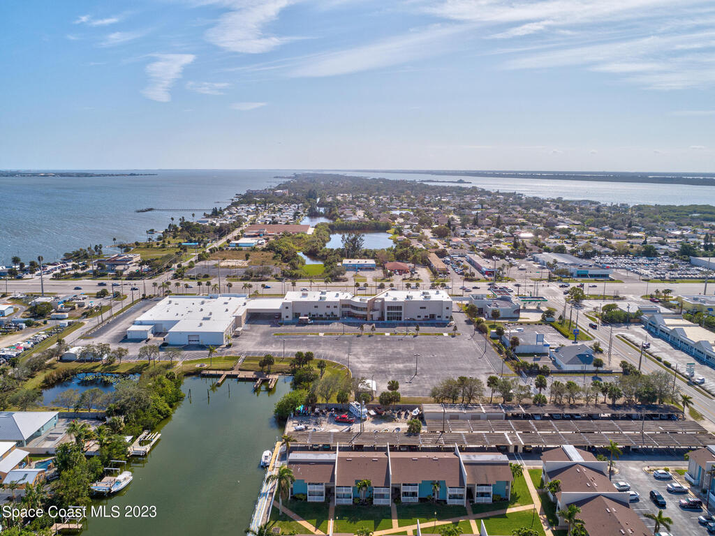 1850 E Merritt Island Causeway, Merritt Island, FL 32952