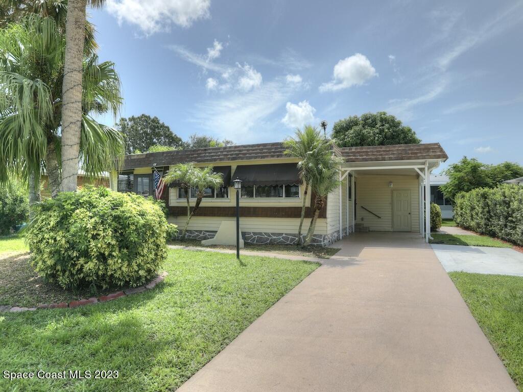 925 Barefoot Boulevard, Barefoot Bay, FL 32976