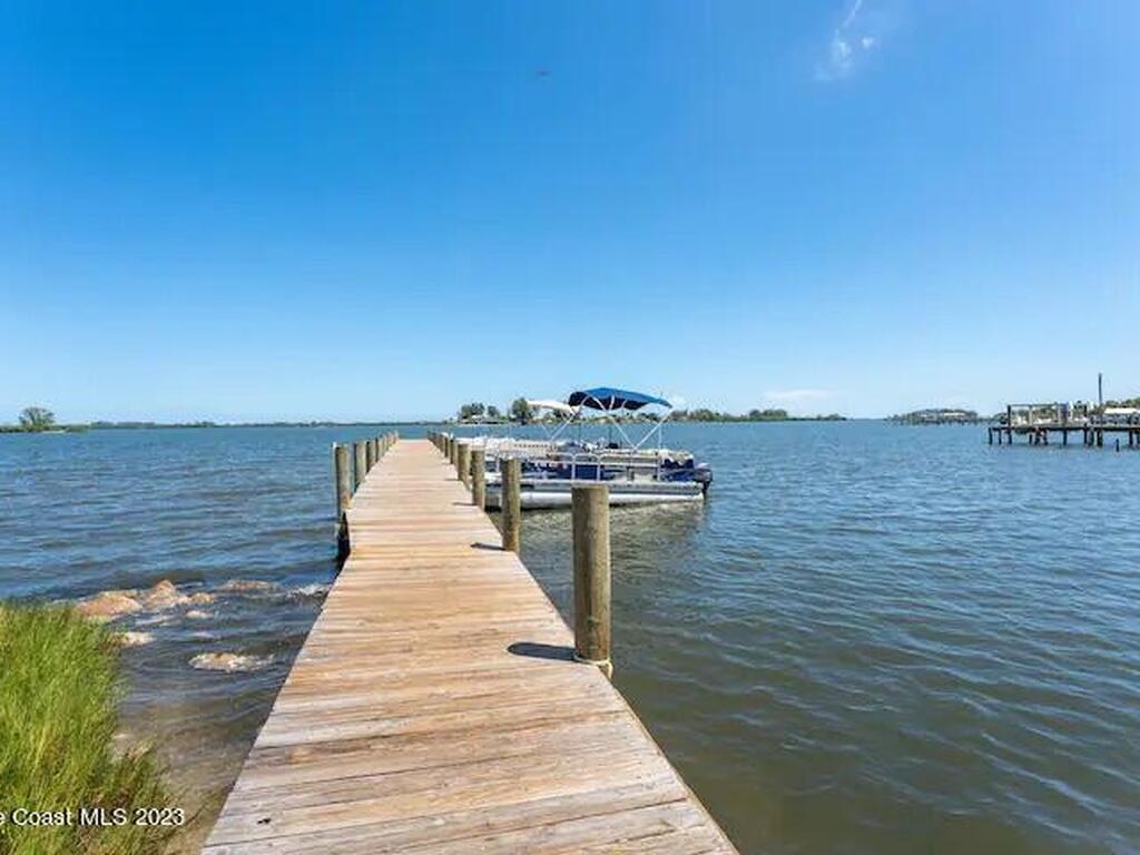 47 Vip Island B, Grant Valkaria, FL 32949