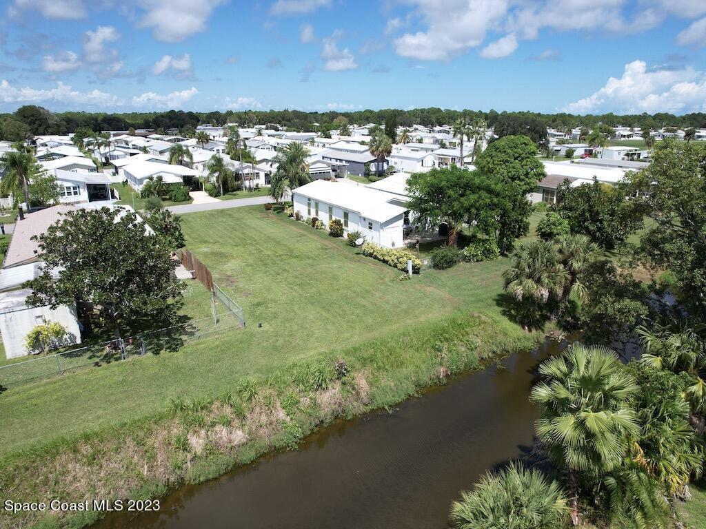 1112 Navajo Drive, Barefoot Bay, FL 32976