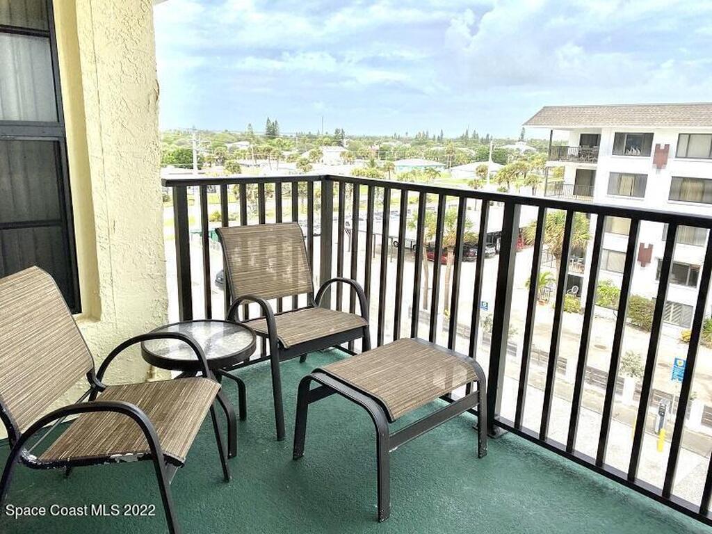 4570 Ocean Beach Blvd, Cocoa Beach, FL 32931