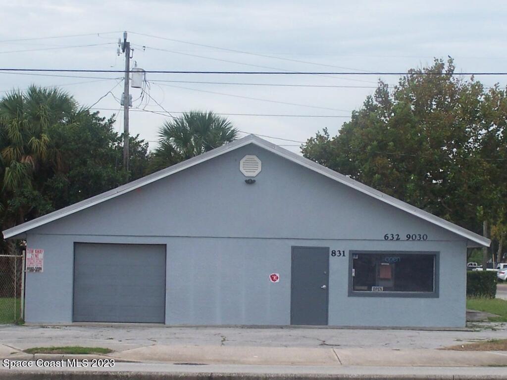 831 W King Street, Cocoa, FL 32922