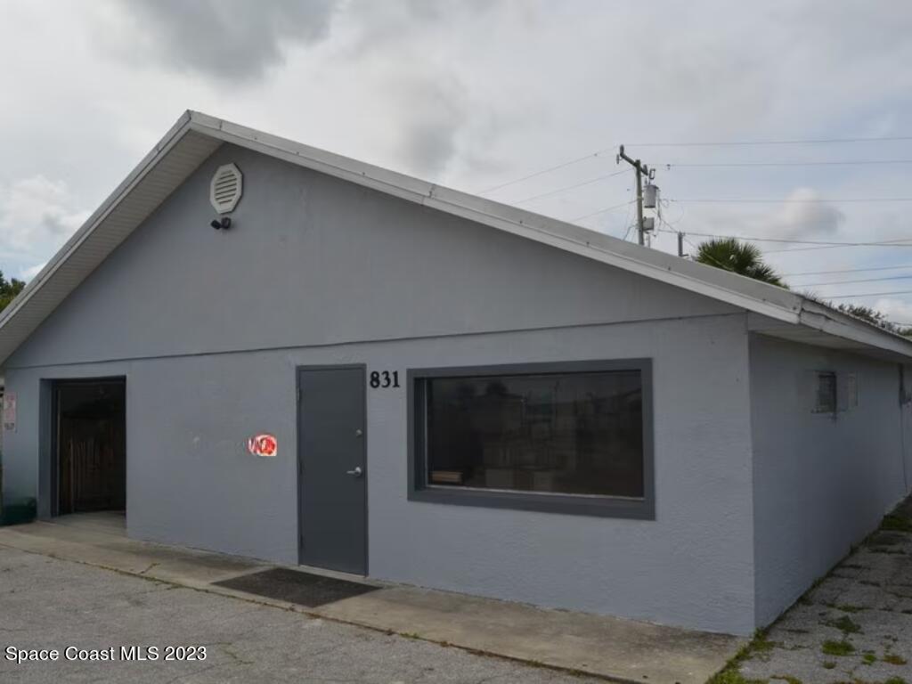 831 W King Street, Cocoa, FL 32922