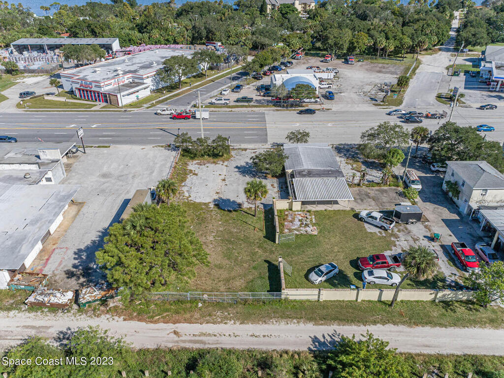 2814 S Harbor City Boulevard, Melbourne, FL 32901