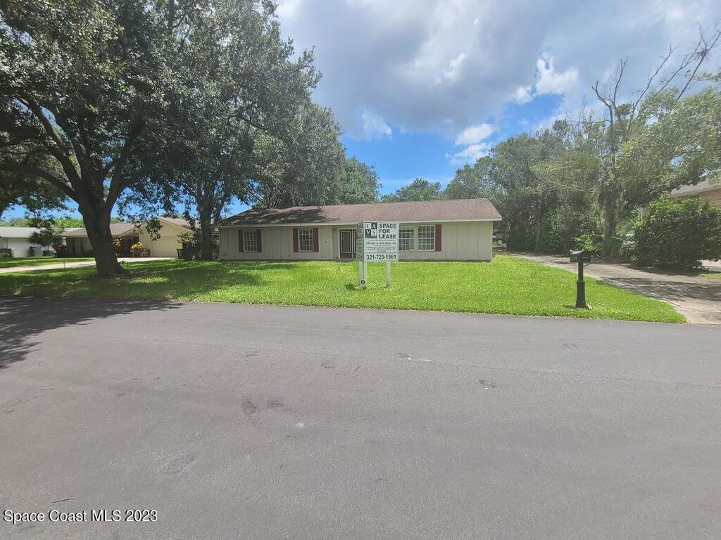 2100 W New Haven Avenue, West Melbourne, FL 32904